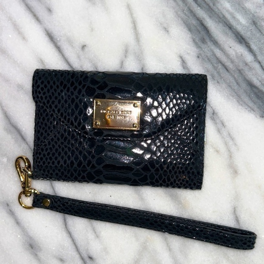 Michael Kors Wristlet Wallet/ Phone Case Black Python